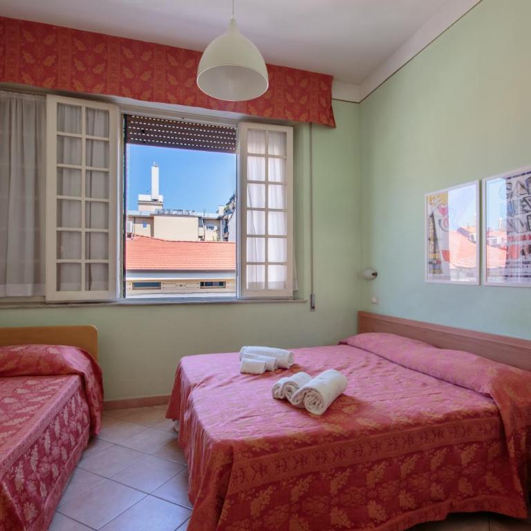 Hotel Massimo - Camera Tripla Standard - 1