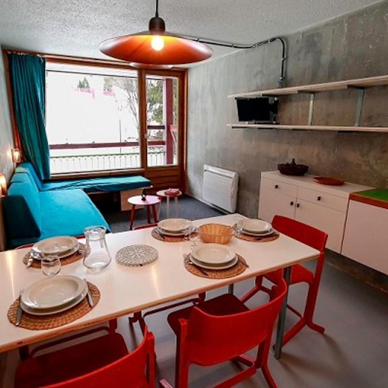 Studio rénové 5 pers. Ski aux pieds avec balcon - Monolocale - 7