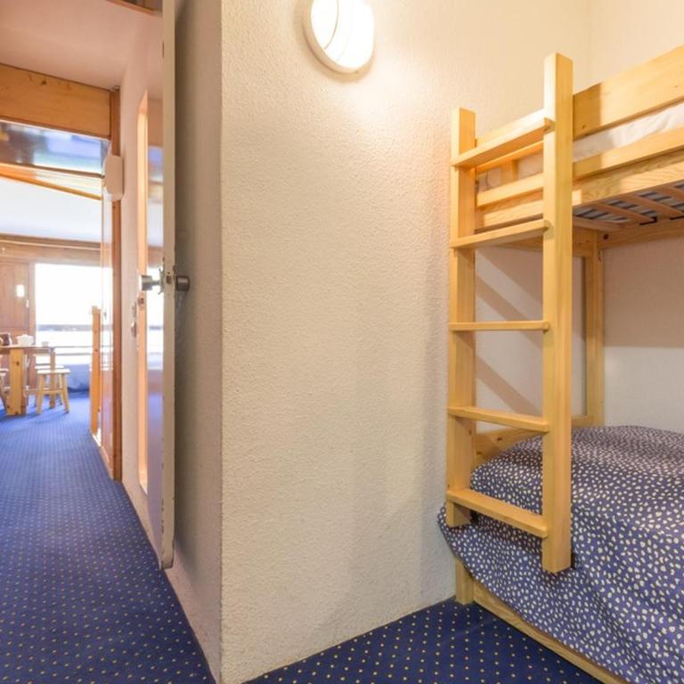 Studio lumineux · Ski aux pieds · Balcon sud · 4 couchages - Studio - 9