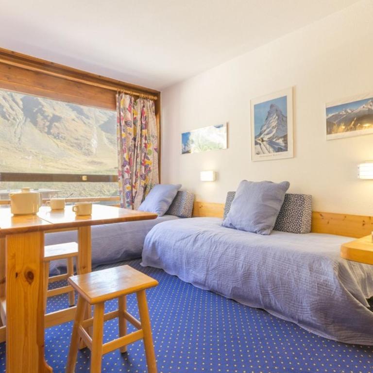 Studio lumineux · Ski aux pieds · Balcon sud · 4 couchages - Studio - 10