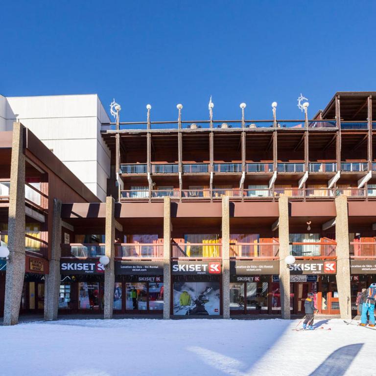 Appartement rénové 3 pièces - Ski aux pieds - 8 personnes - Appartement 2 Chambres - 17