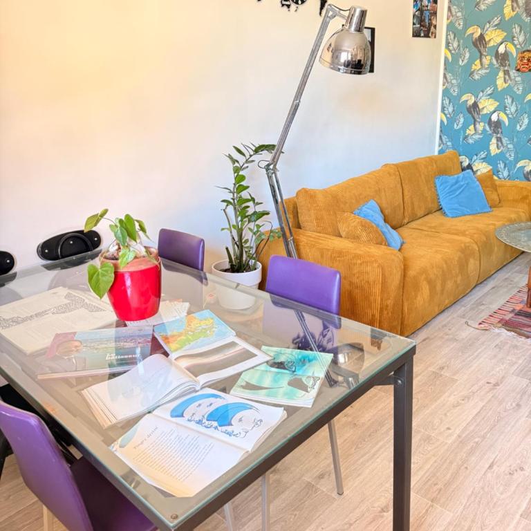 Sweet Home-PARKING GRATUIT - Appartement-proche centre ville-2 chambres - Appartamento con 2 Camere da Letto - 5