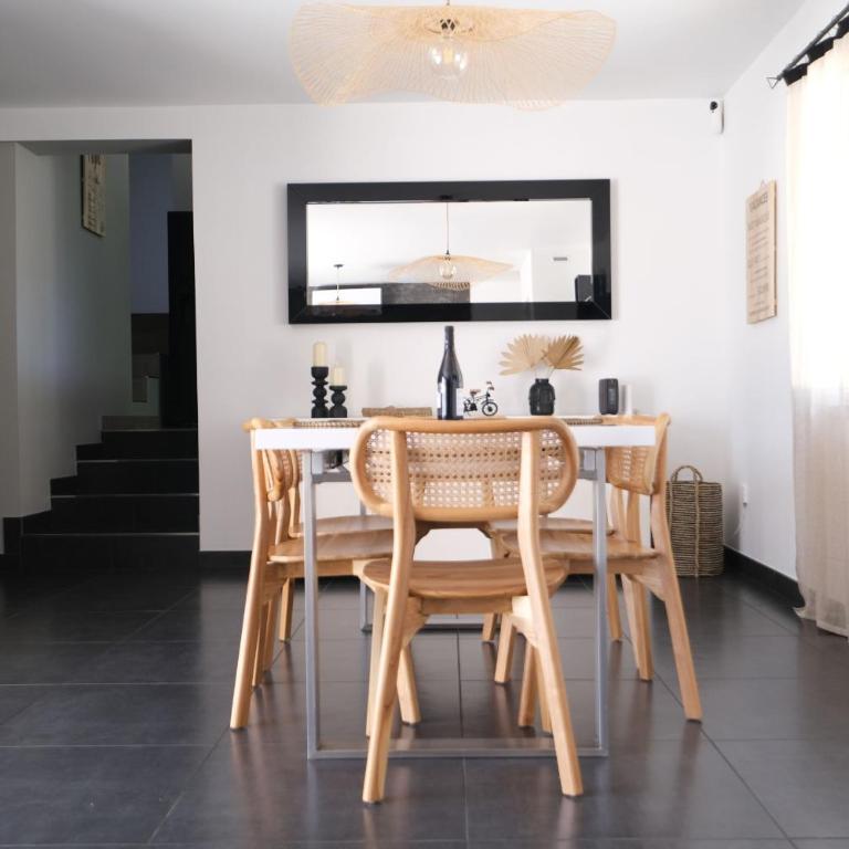 Modern Villa, Pool, Ventoux View, 6 Guests, Carpentras - Villa 3 Chambres - 16
