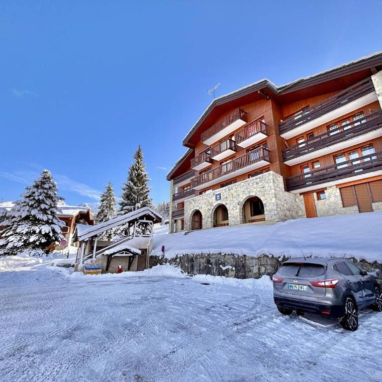 Studio cabine 3 personnes, cuisine équipée, animaux acceptés, proche pistes et commerces - Studio - 12
