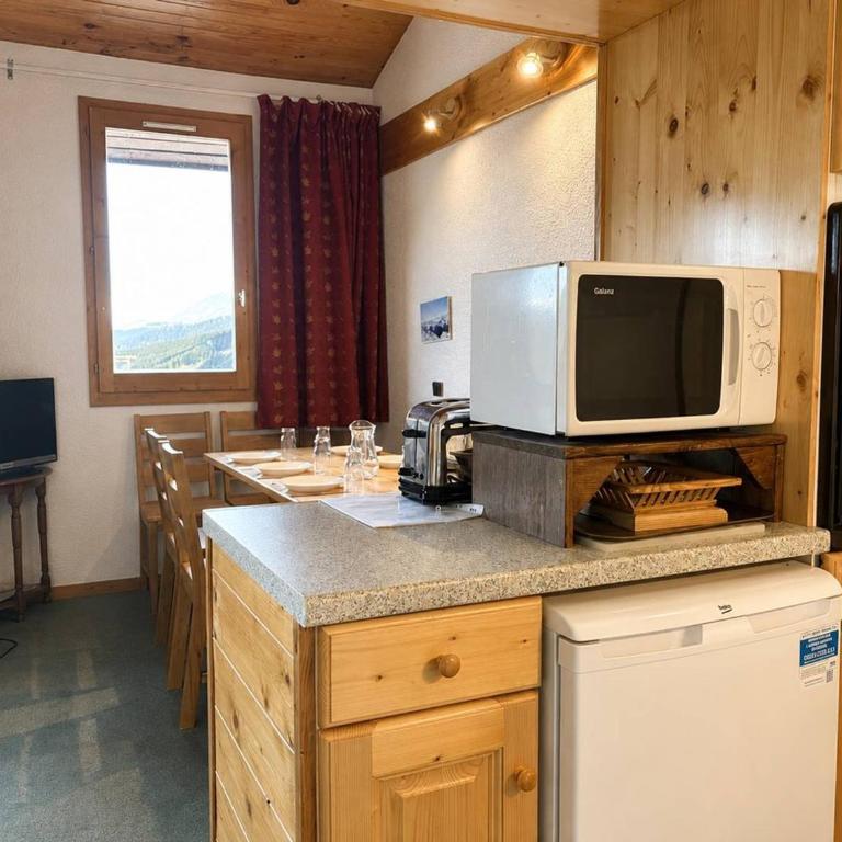 Appartement duplex 7 pers, pistes, commerces, parking, balcon - Appartement 1 Chambre - 12