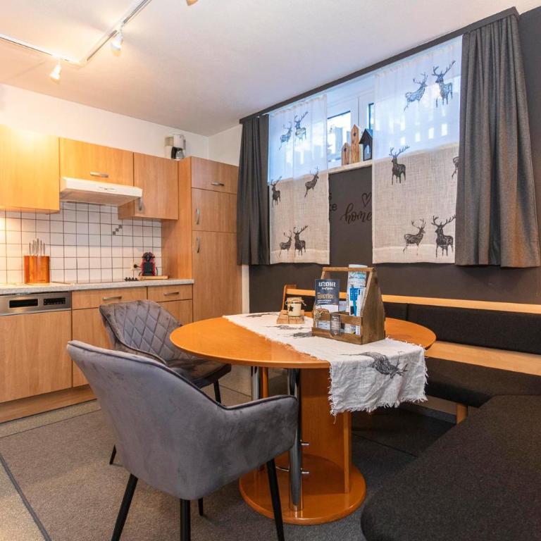 Gruber's Gästehaus - Apartment mit 2 Schlafzimmern und Veranda - 6