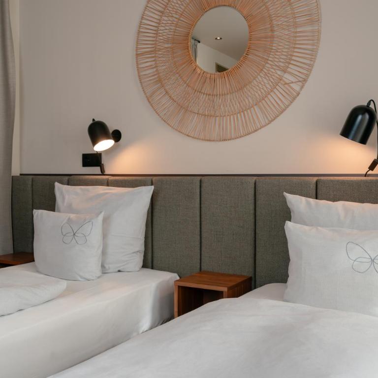 Cocoon Salzburg Hauptbahnhof - Zweibettzimmer TWIN mit Badewanne - 9