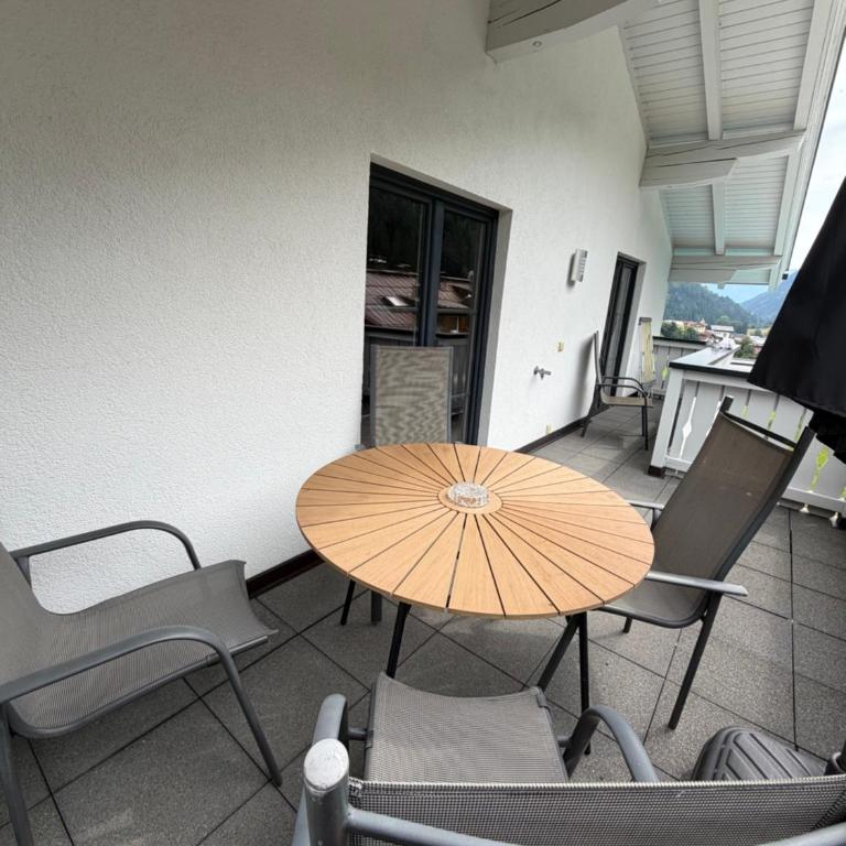 Gruber's Gästehaus - Apartment mit 2 Schlafzimmern und Balkon - 9