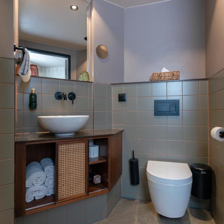 Cocoon Salzburg Hauptbahnhof - Dreibettzimmer - 7