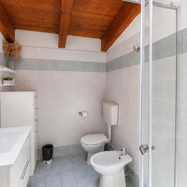 BIG Attico Goldoni 2 bagni [Duomo-M4 Lin Airport] - Appartamento con 2 Camere da Letto - 4