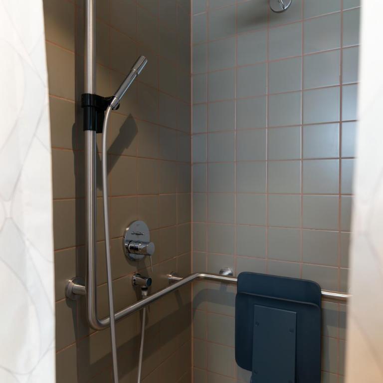 Cocoon Salzburg Hauptbahnhof - Zweibettzimmer - barrierefrei - 3