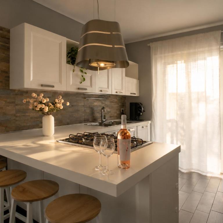 Oceanomare Beach Home Sea View Apartment Bari - Two-Bedroom Apartment - 2