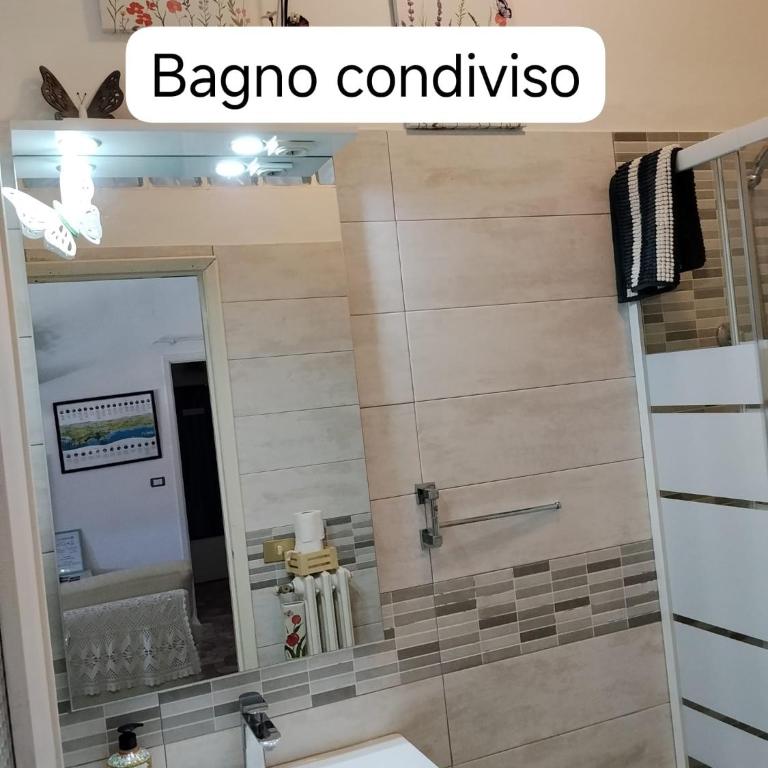 Casa di Ana 1 affittacamere - Camera Matrimoniale/Doppia con Letti Singoli con Bagno in Comune - 26