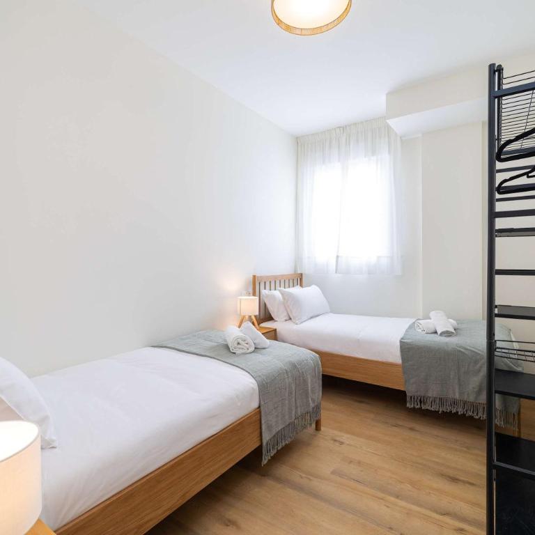 2BR for 4 Central Malaga Quiet Area by Stay Homy - Apartment - 22