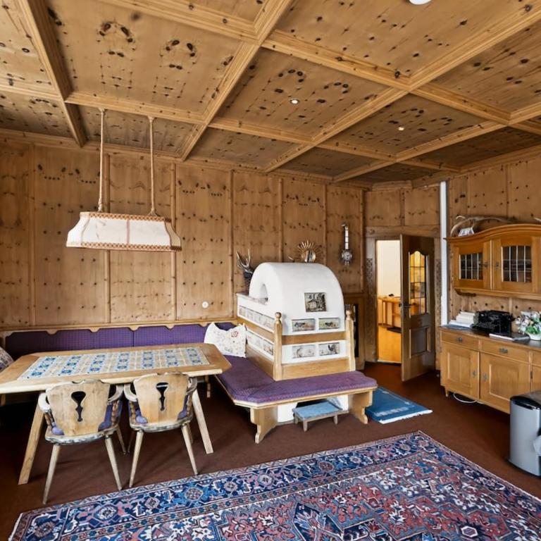 Huge Central Designer Loft with Tyrolean Flair - Apartment mit 3 Schlafzimmern - 24