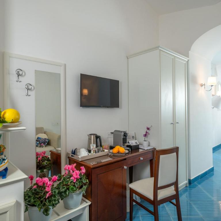 Core Amalfitano City Suites - Suite King con Vista Mare - 9