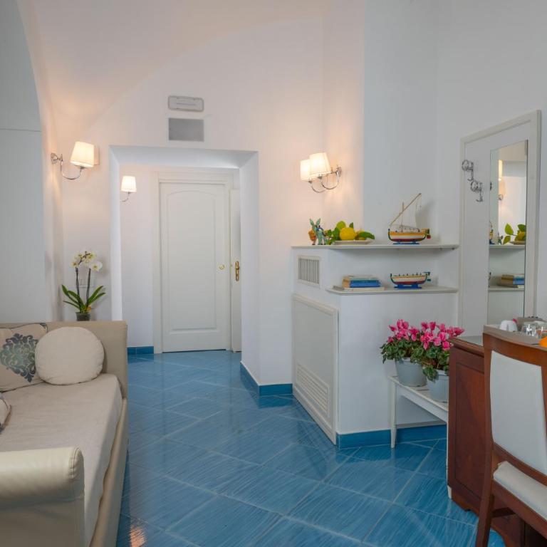 Core Amalfitano City Suites - Suite King con Vista Mare - 10