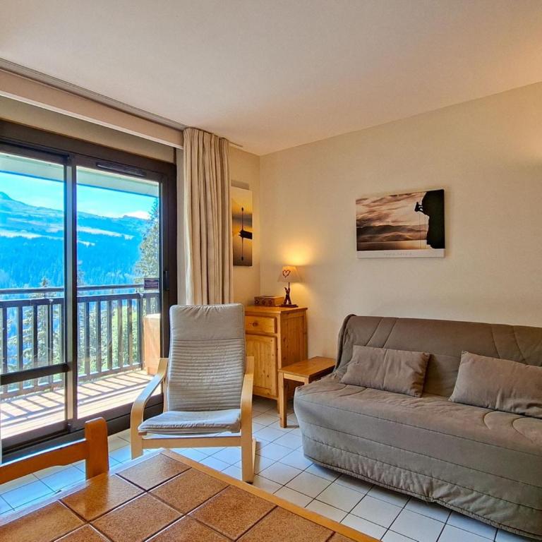 Studio rénové avec balcon proche des pistes, casier à ski - Studio - 1
