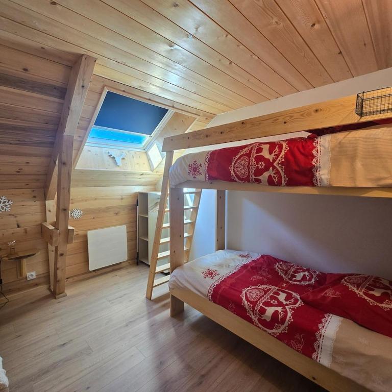 les5sommets 2 gîtes de 14 couchages - Five-Bedroom House - 31