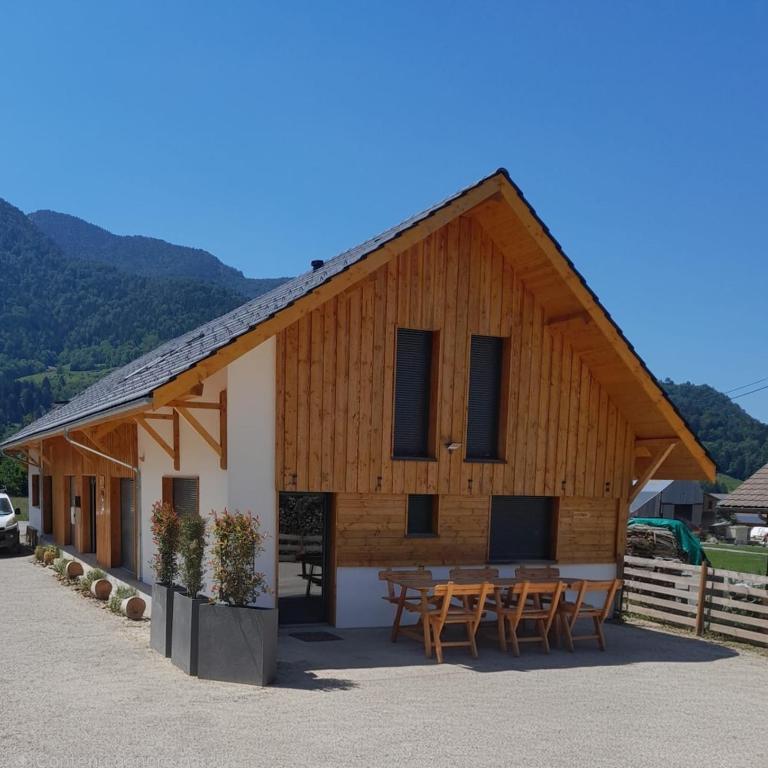 les5sommets 2 gîtes de 14 couchages - Five-Bedroom House - 39