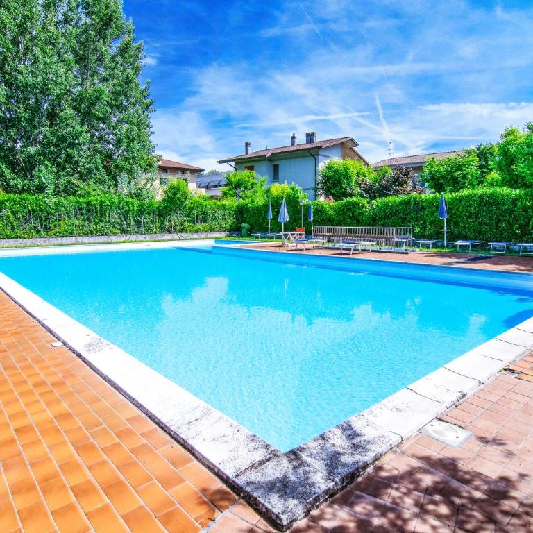 Renovated Studio 400m from Lake with Pool - Appartamento con 1 Camera da Letto - 30