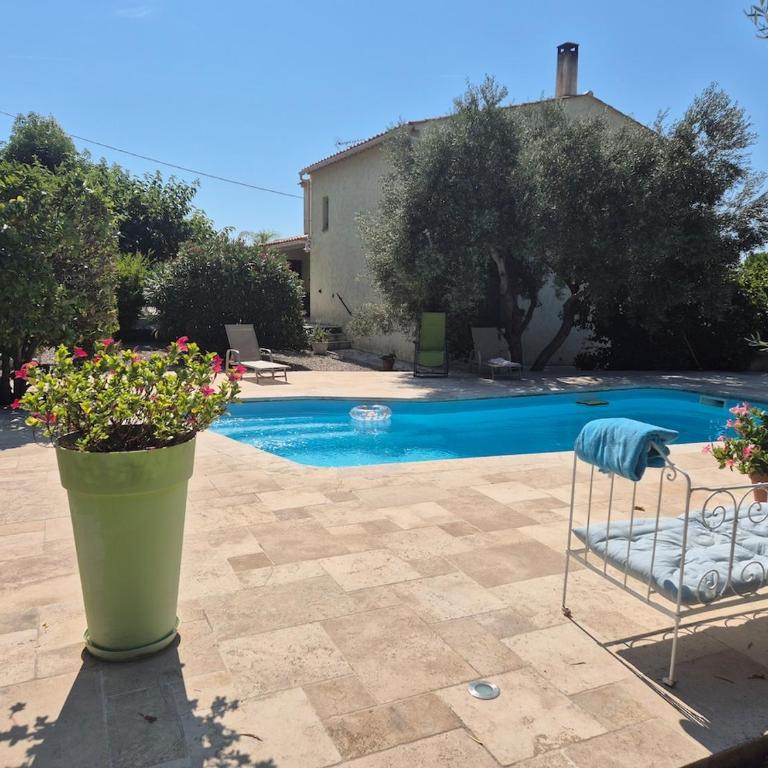 Appartement rez-de jardin avec piscine - Appartement 1 Chambre - 2
