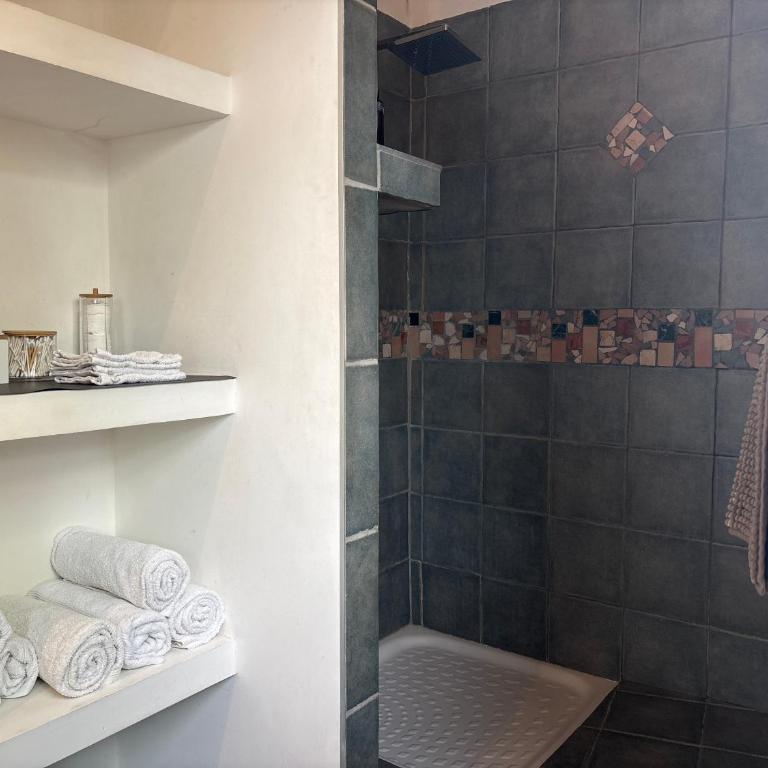 L'Échappée Belle 3 étoiles - Piscine, Jardin et Pool-house - Proche Cité - Villa de 3 dormitorios - 20