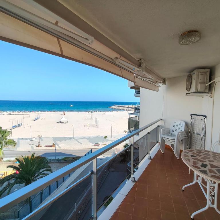 Apartaments Lamoga - Monteixo - Apartamento con vistas al mar - 13