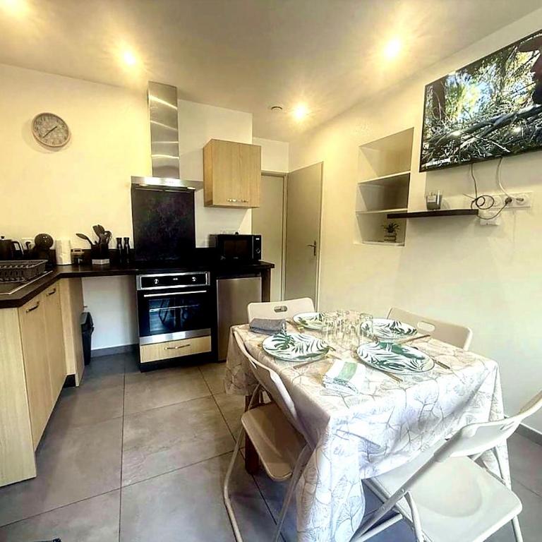 La Pause Alpine - Centre Ville - Proche Gare - Appartement 2 Chambres - 16