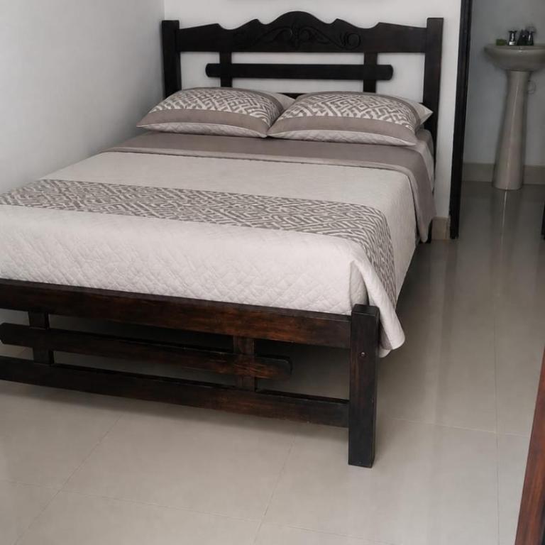 Hostal Santa Maria City - Deluxe Double Room with Shower - 2