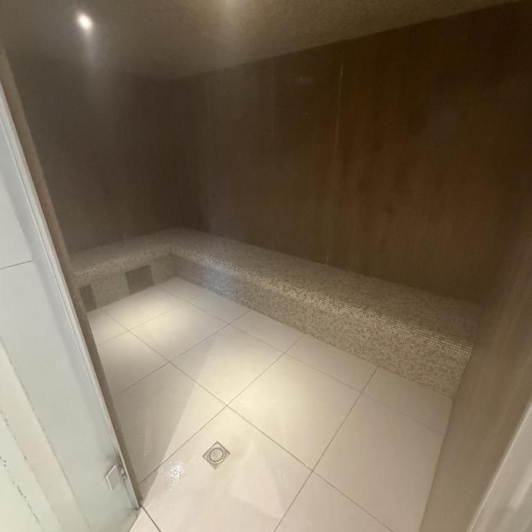 LA PLAGNE MONTALBERT - LE SNOROC - superbe appartement skis aux pieds avec piscine - Appartamento con 2 Camere da Letto e Balcone - 20