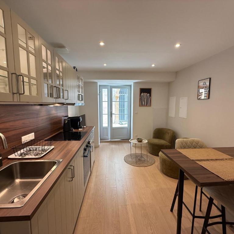 L'Echappée-Joli T2 au cœur historique Aix centre ville - Climatisation mobile - Appartement 1 Chambre Supérieur - 2