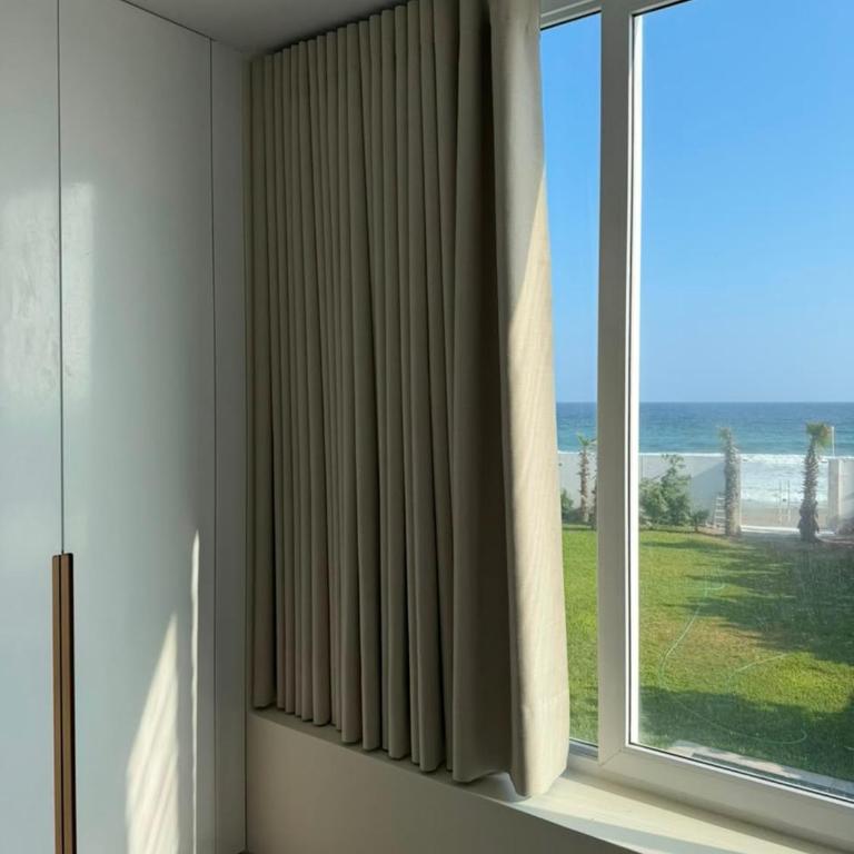 Casa Catalina - Oceanfront house Lima - Villa - Beach Front - 1