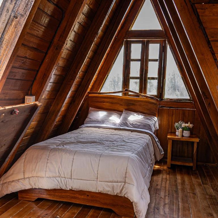 Mount House Lodge - Deluxe Bungalow - 7