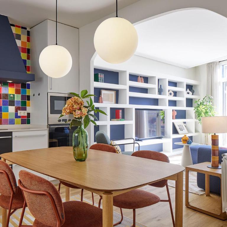 The Rentals Collection - Plaza Easo Attic - Apartment mit Balkon - 3