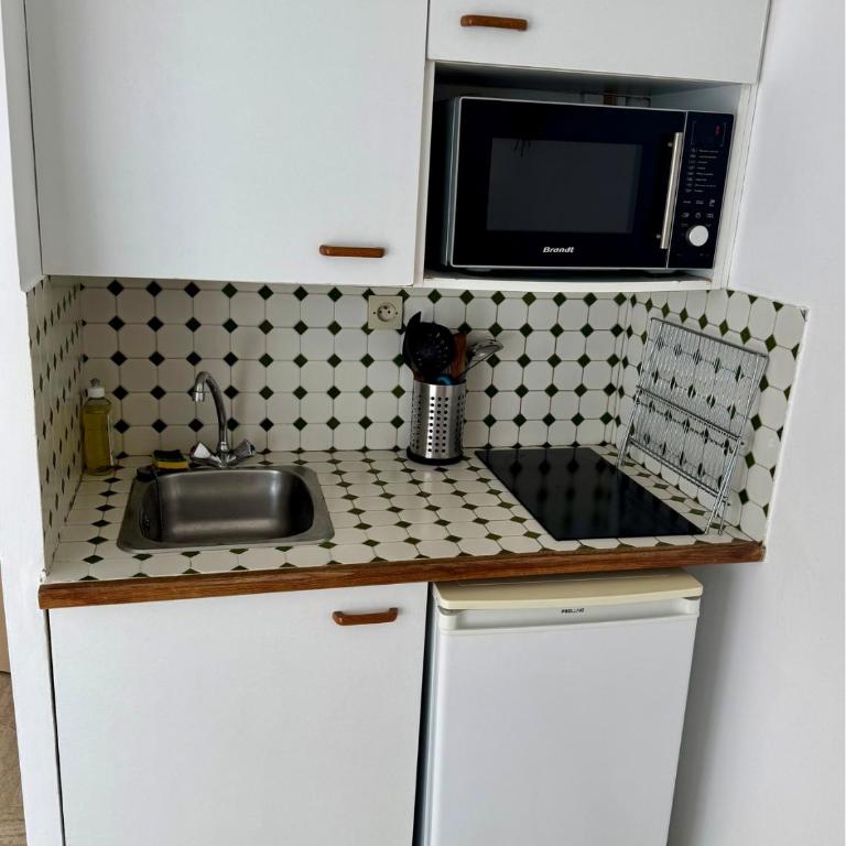 PortJo - Studio Cabine Clim Wifi Garage Draps - 1 étoile - self check-in possible - Appartamento con 2 Camere da Letto - 3