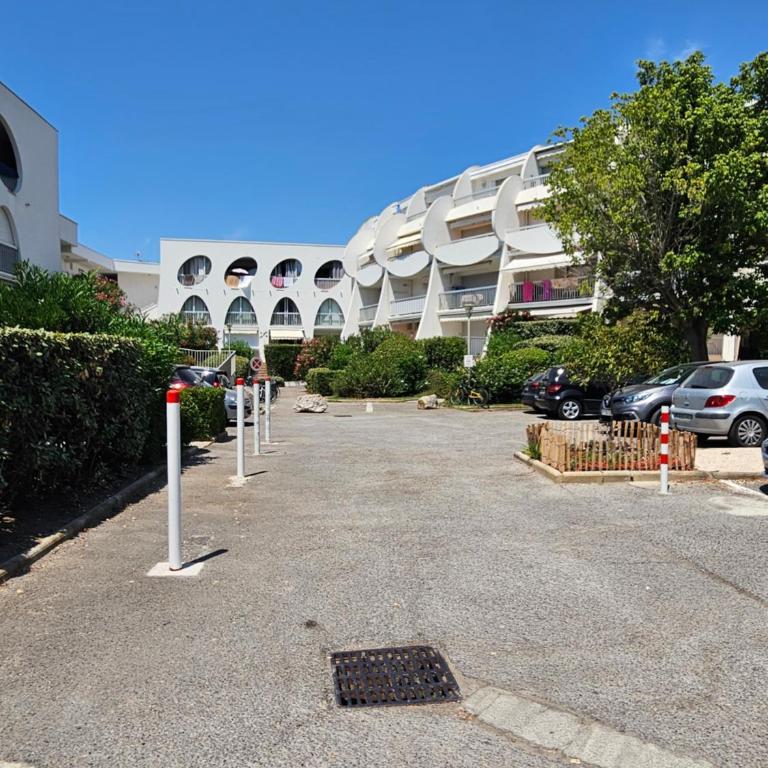 PortJo - Studio Cabine Clim Wifi Garage Draps - 1 étoile - self check-in possible - Appartamento con 2 Camere da Letto - 14