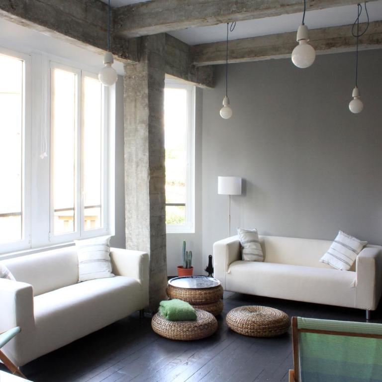 San Sebastian playa Zurriola-NO PARTIES AT HOME-NO FIESTAS EN CASA-300 meters to the beach-90 m2 - Three-Bedroom Apartment - 1