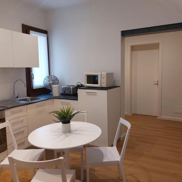 Ca' Derai - Appartamento con 2 Camere da Letto - 19