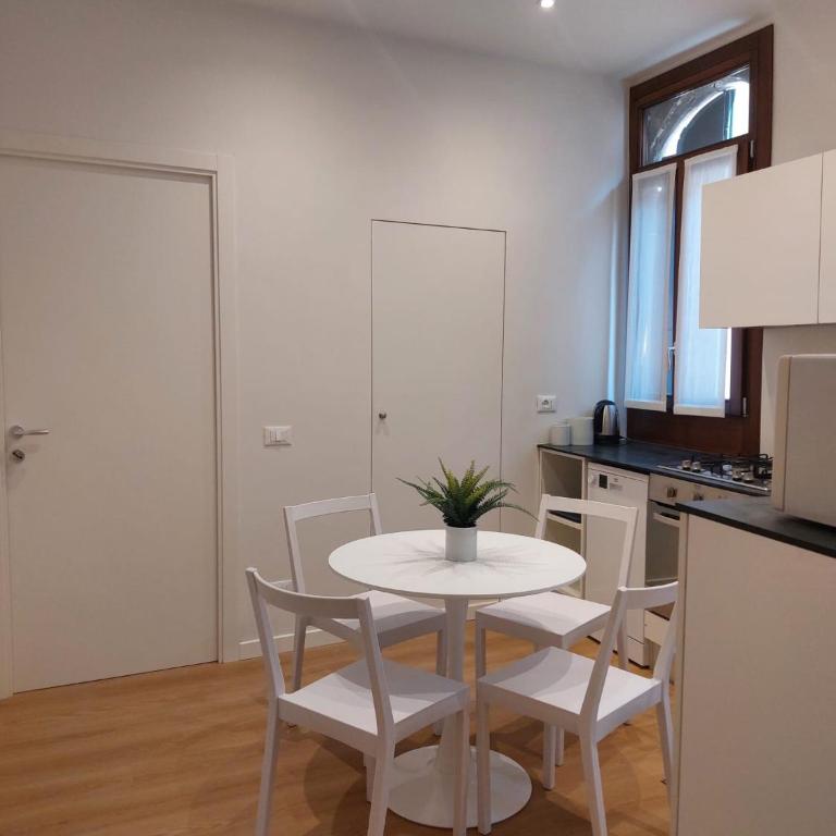 Ca' Derai - Appartamento con 2 Camere da Letto - 21