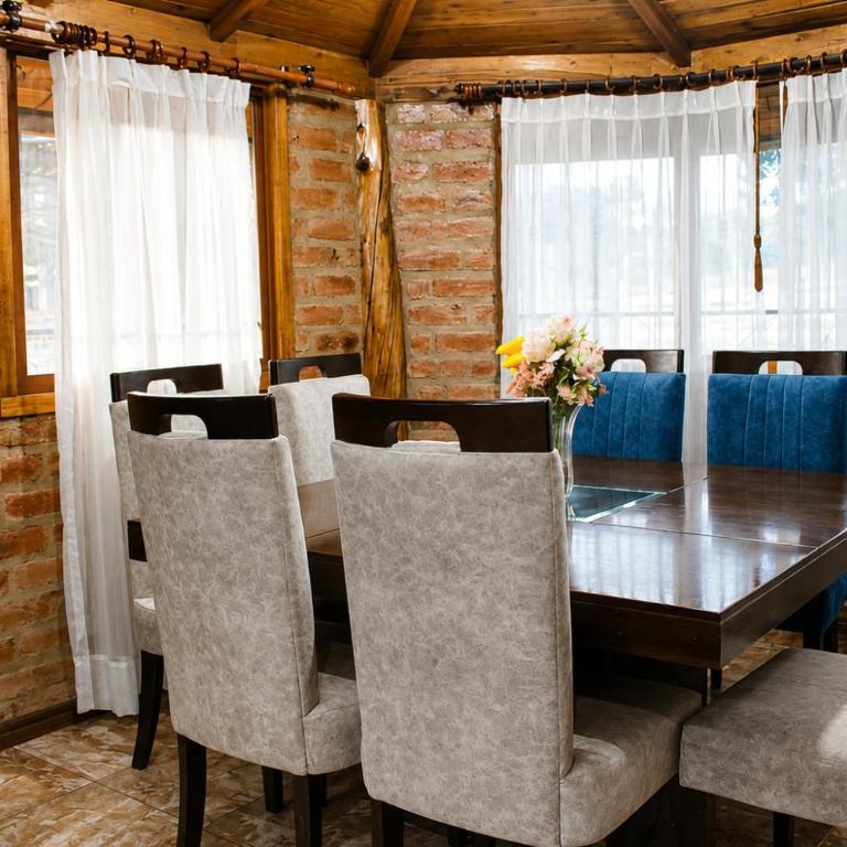 Mount House Lodge - Superior Chalet - 5
