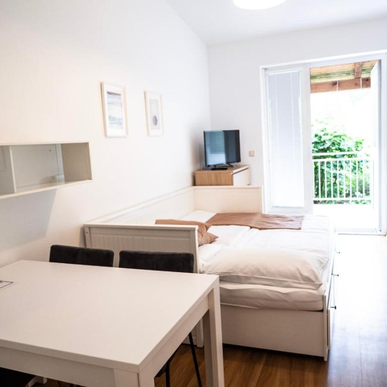 Hotel Villa Rückert - Apartment mit 1 Schlafzimmer und Garten - 4
