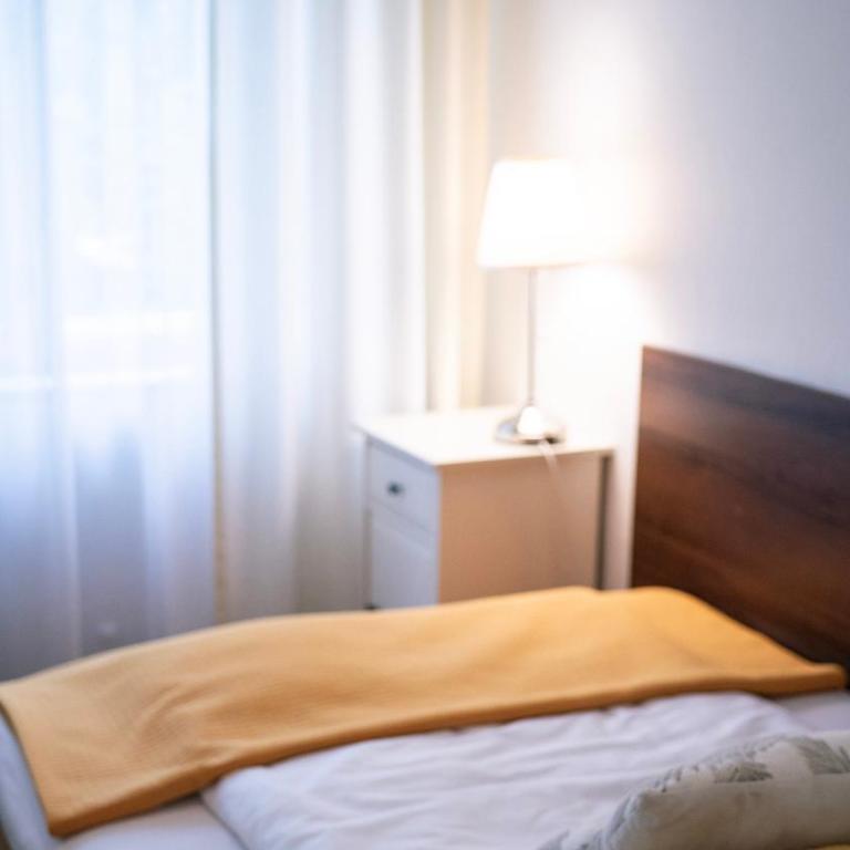 Hotel Villa Rückert - Apartment mit 1 Schlafzimmer und Garten - 2