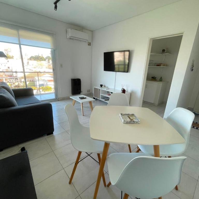 Tu Nuevo Hogar en Tandil - Apartamento de 1 dormitorio - 19
