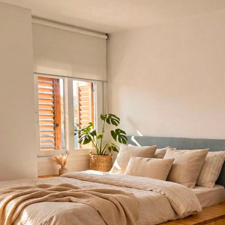 Sunshine Views - Two-Bedroom Apartment - 5
