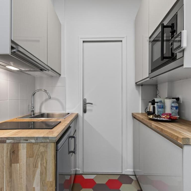 Studio-2Pers-Voltaire-PèreLachaise-Paris11-Modern - Studio - 13