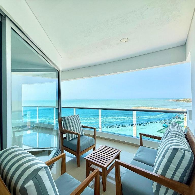 Apartamentos con vista al mar en Edificio Infinito - Apartment - 2