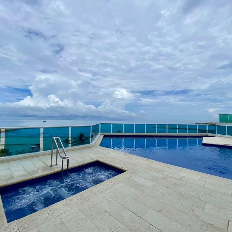 Apartamentos con vista al mar en Edificio Infinito - Apartment - 6
