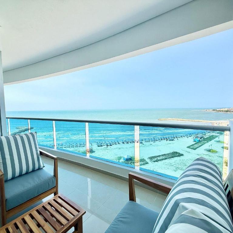 Apartamentos con vista al mar en Edificio Infinito - Apartment - 10