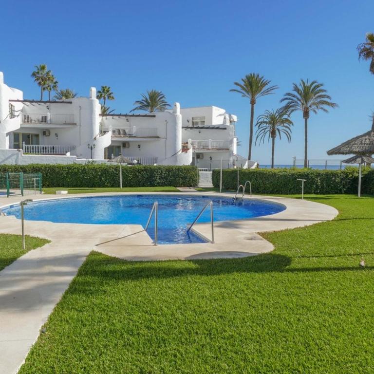 Marbellamar, Beachfront Apartment in Calahonda - Apartamento de 3 dormitorios - 13